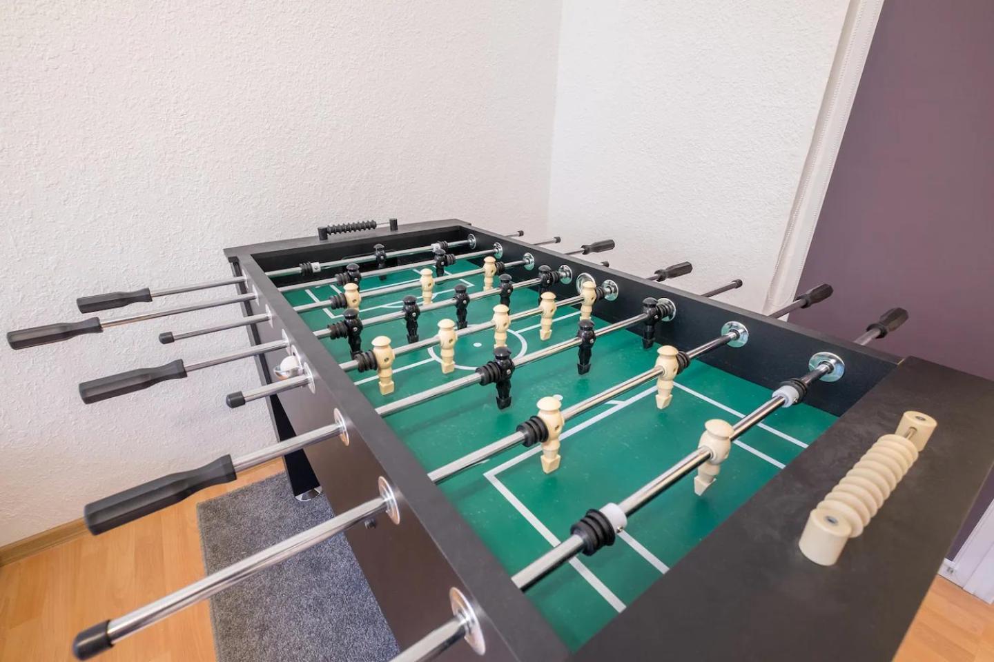 Stay And Play - Foosball And Comfort Sofia Luaran gambar